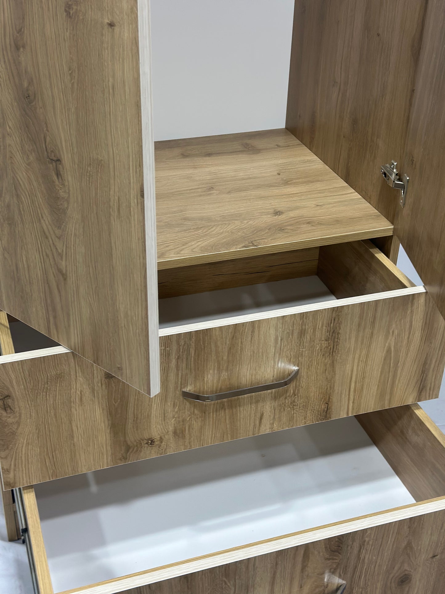 Frezya Kleiderschrank